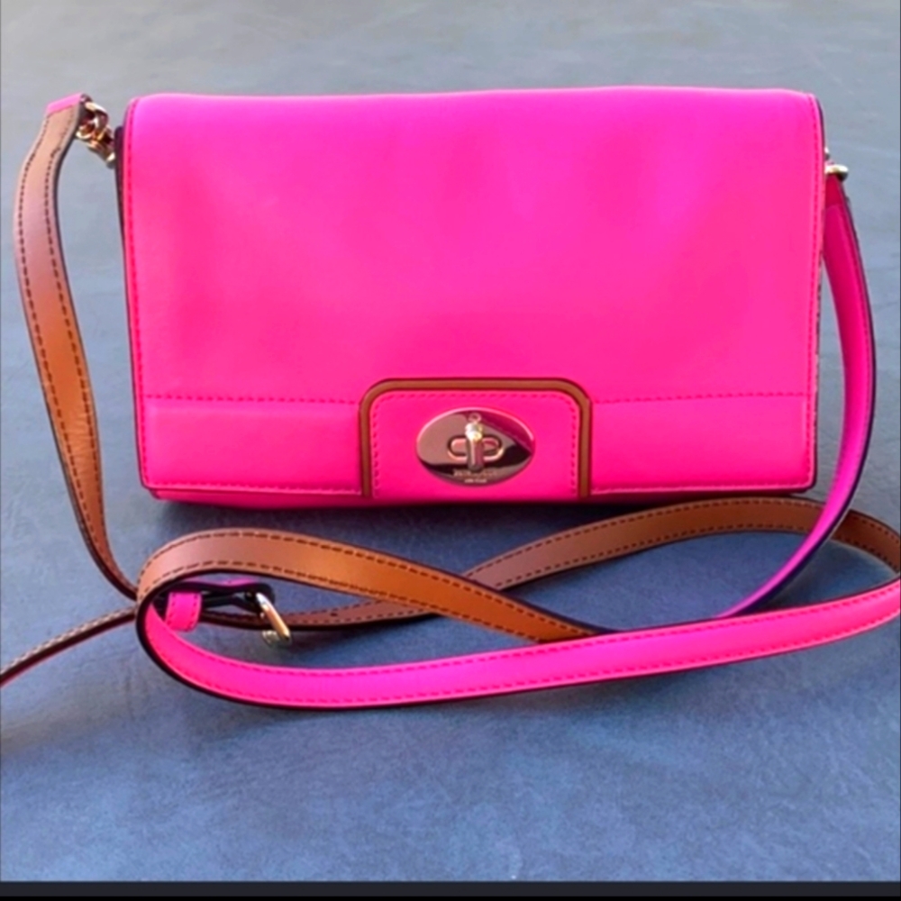 ⭕ SOLD ⭕Kate Spade Hampton Road Juliana Crossbody Bag